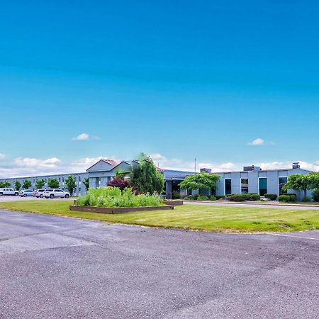 Motel 6-Oriskany, NY Bagian luar foto
