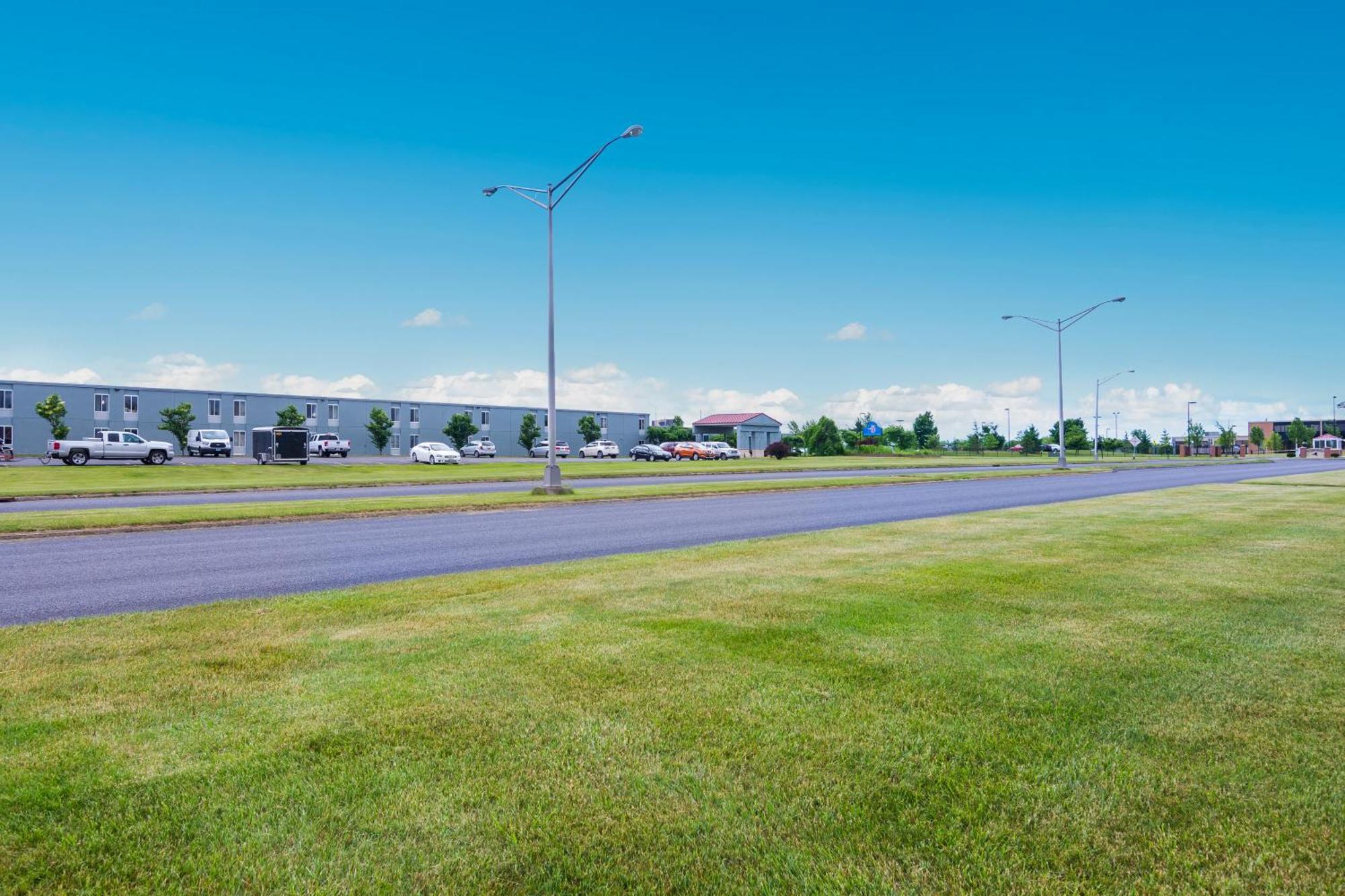 Motel 6-Oriskany, NY Bagian luar foto