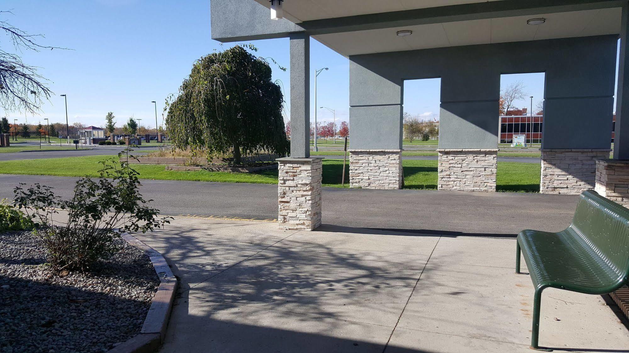 Motel 6-Oriskany, NY Bagian luar foto
