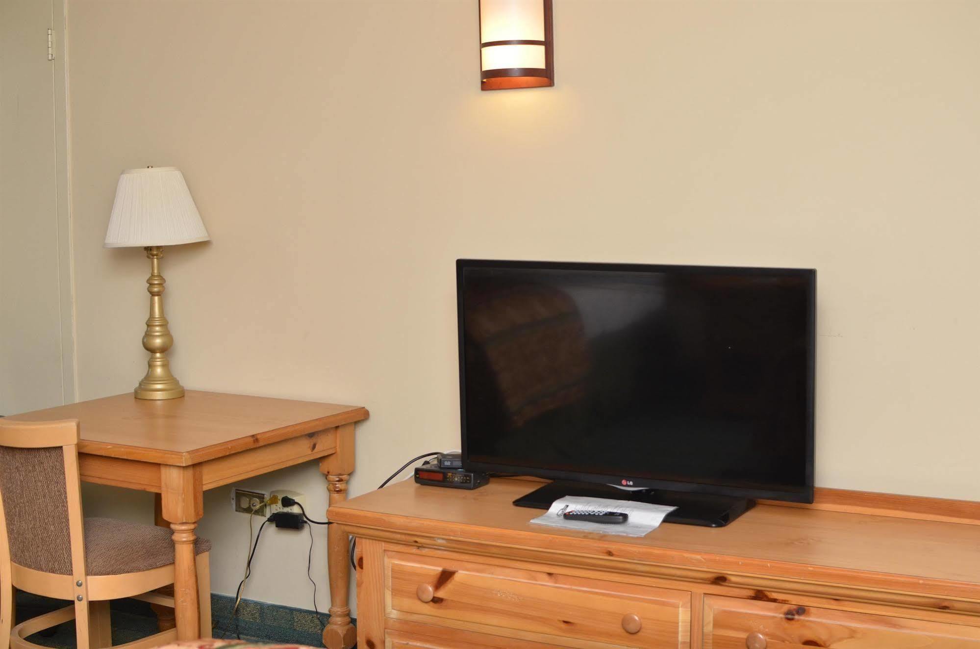 Motel 6-Oriskany, NY Bagian luar foto